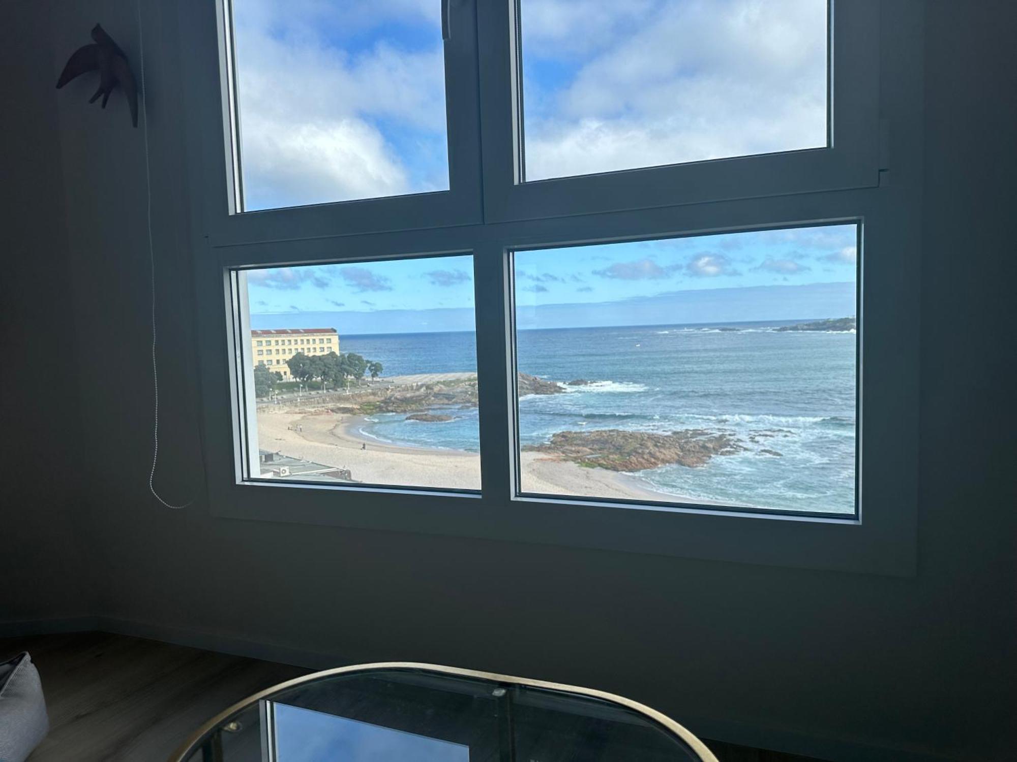 Apartamento Piso Con Vistas A La Playa De Riazor A Coruña Exterior foto