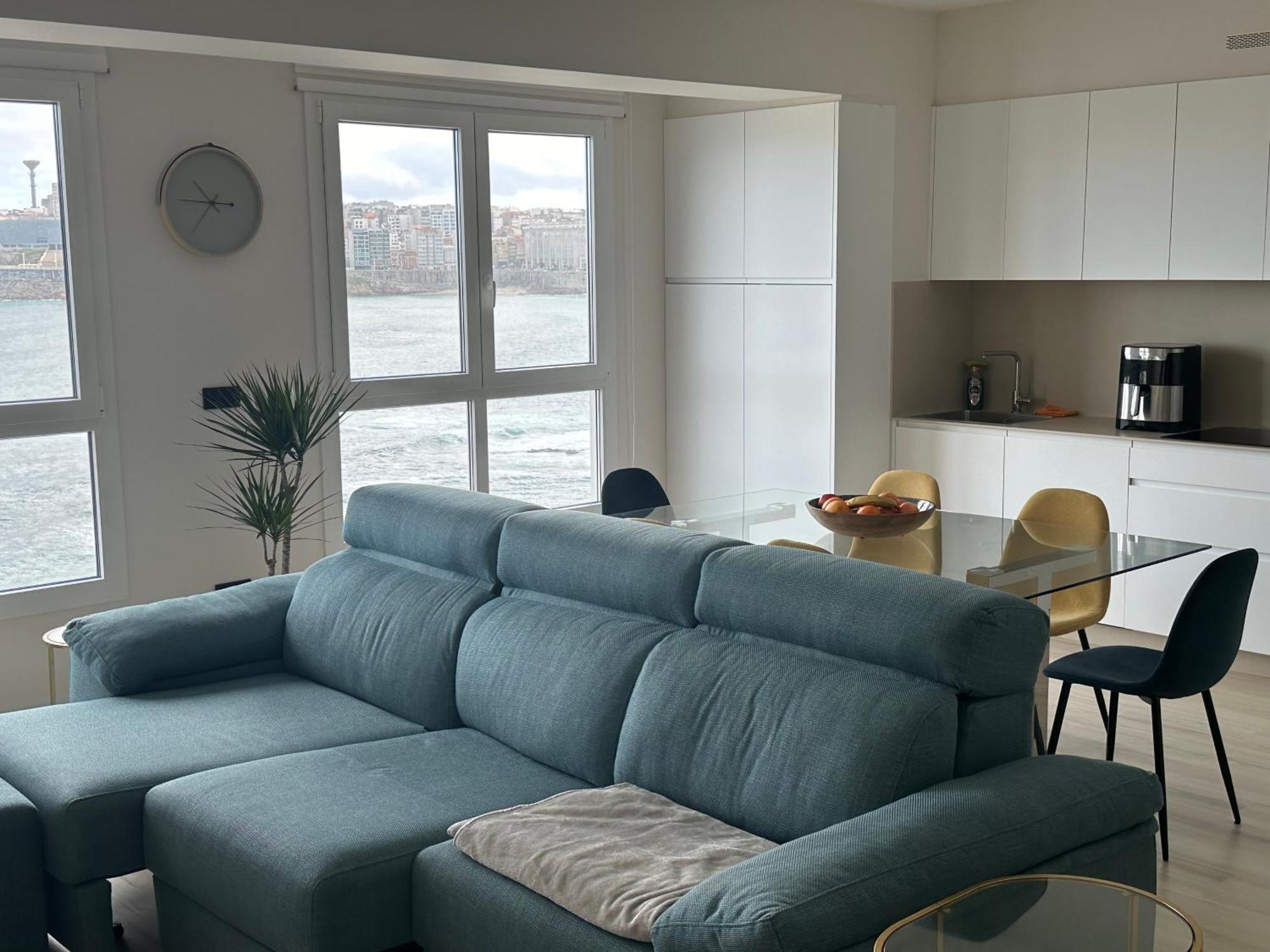 Apartamento Piso Con Vistas A La Playa De Riazor A Coruña Exterior foto
